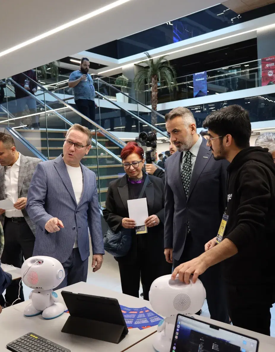 Yatırımcı ve girişimci buluşması - networking ortamı